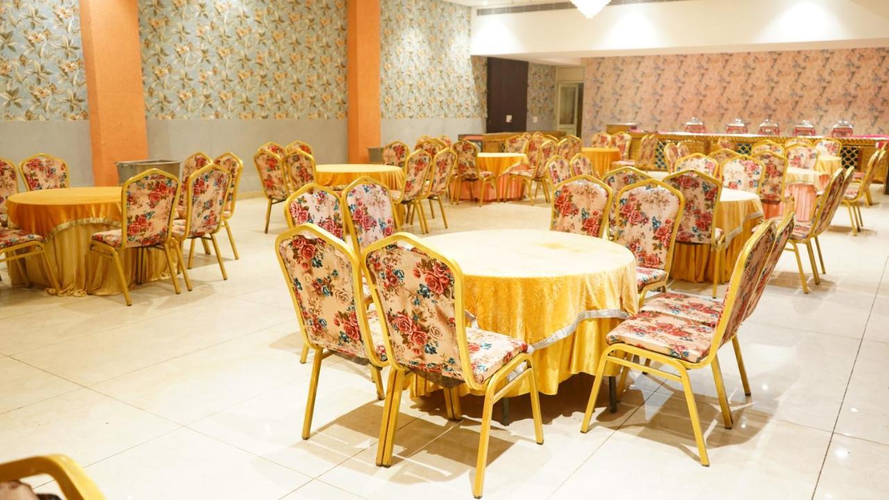 Aa Hotels & Resorts Zirakpur Exteriér fotografie