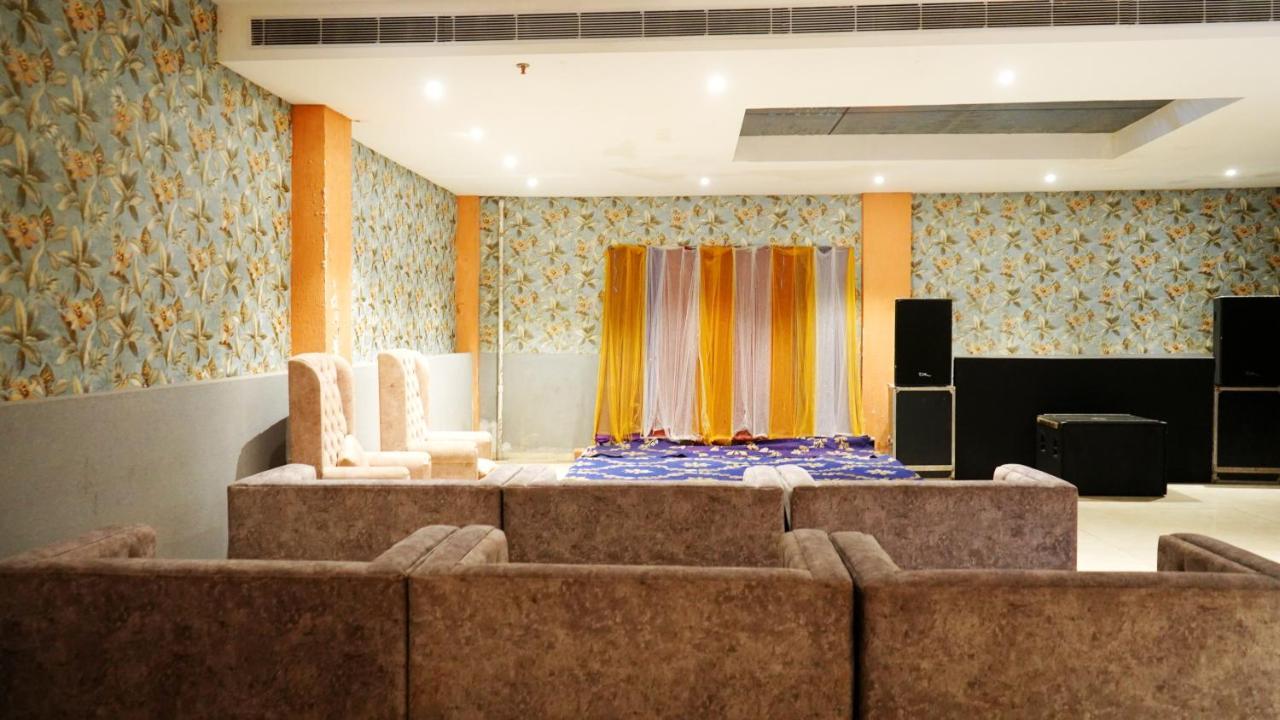 Aa Hotels & Resorts Zirakpur Exteriér fotografie