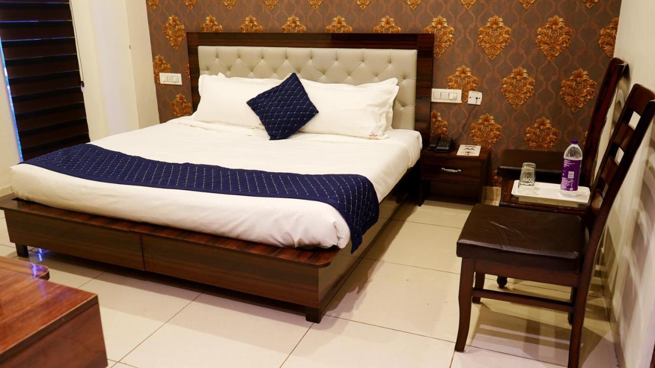 Aa Hotels & Resorts Zirakpur Exteriér fotografie